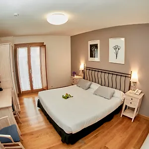 3* Hotel Casa Azcona